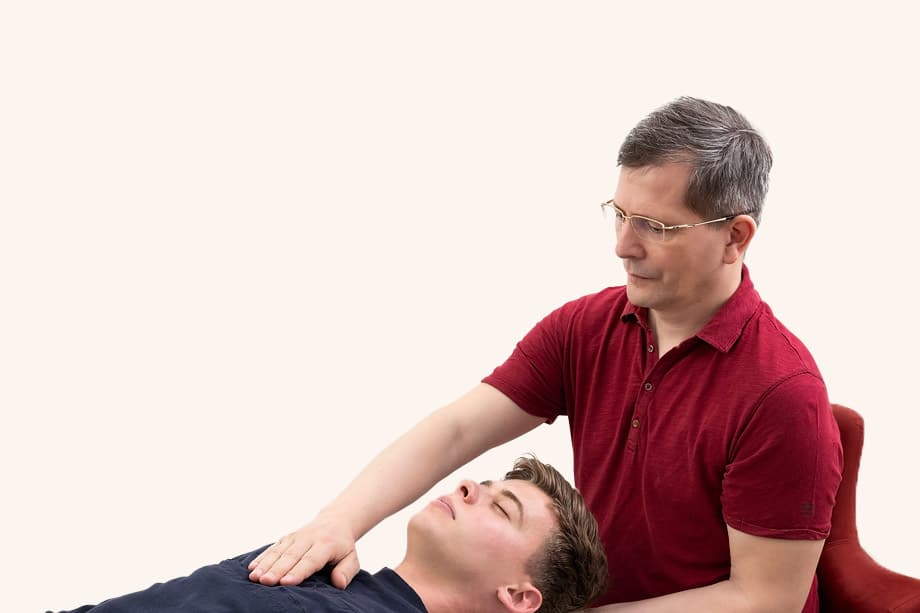 Craniosacrale Therapie beim Heilpraktiker in Magdeburg – sanfte Behandlung am Kopfbereich